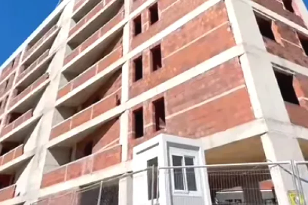 Appartamento in vendita a Tirana 2+1, Vuoto