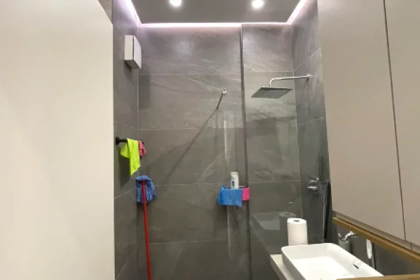 Apartment for rent in Tirana 2+1, Emty