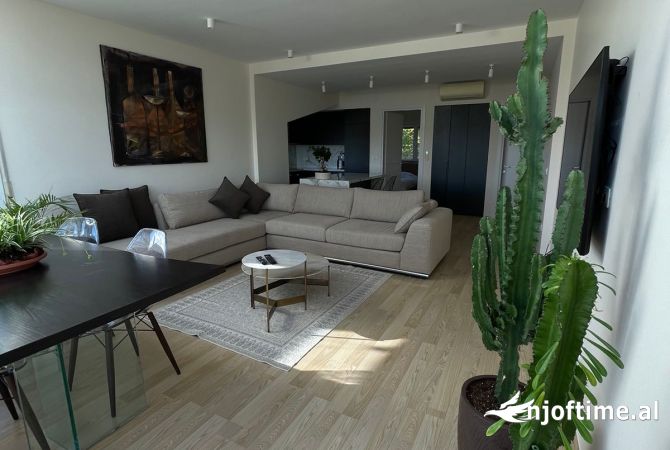 Shtepi ne shitje 2+1 ne Tirane - 370,000 Euro