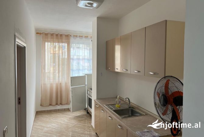 Shtepi me qera 2+1 ne Tirane - 500 Euro