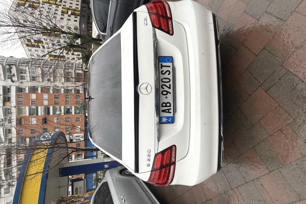 Cars for sale in Tirana, Mercedes-Benz, 2014 Diesel,Kambio Automatik Payment 11,000  Euro.