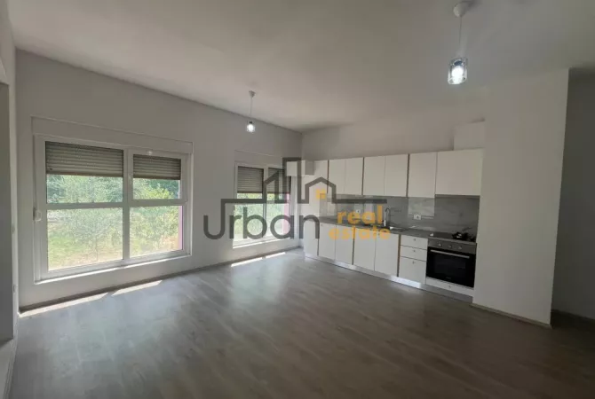 Shtepi ne shitje 2+1 ne Tirane - 135,000 Euro