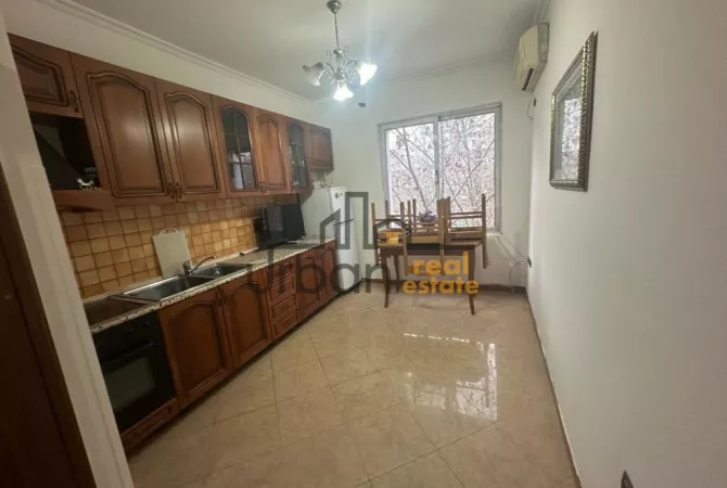 Casa in affitto 2+1 a Tirana - 600 Euro