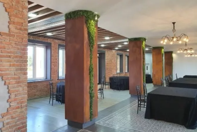 Business Property for Rent 3+1 in Tirana - 2,000 Euro