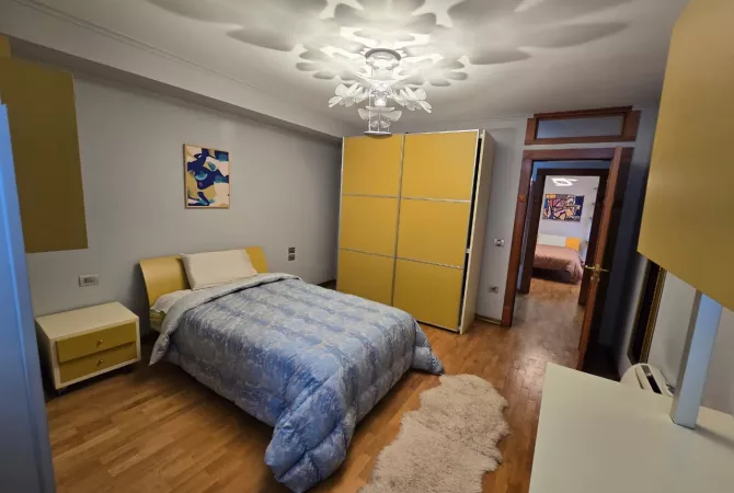 Apartment for sale in Tirana 4+1, Furnished