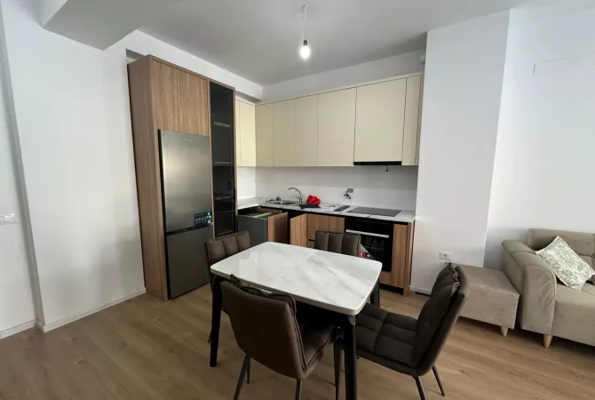 Shtepi me qera 1+1 ne Tirane - 450 Euro