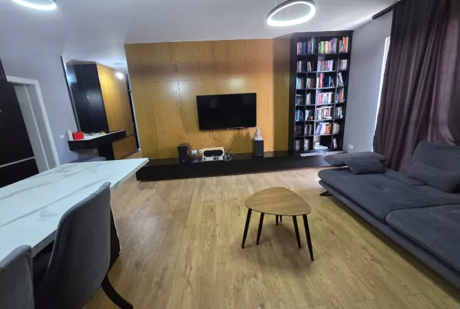 Shtepi me qera 2+1 ne Tirane - 50,000 Leke