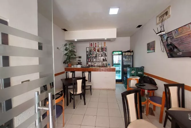 Shtepi ne shitje Apartament ne Tirane, 5+1, Mobilimi E mobiluar, Pagesa 450,000  Euro.