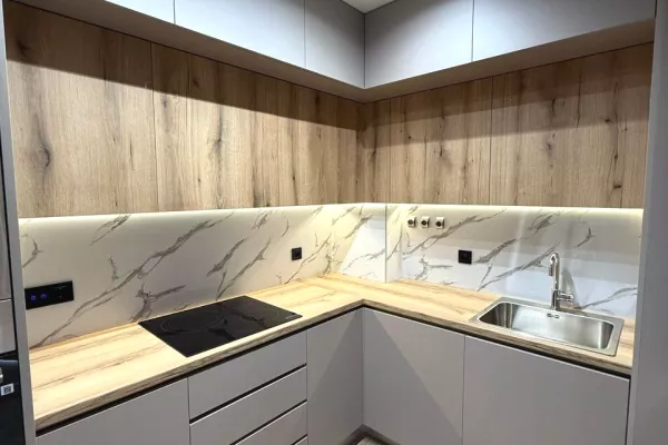 Shtepi me qera 2+1 ne Tirane - 1,500 Euro