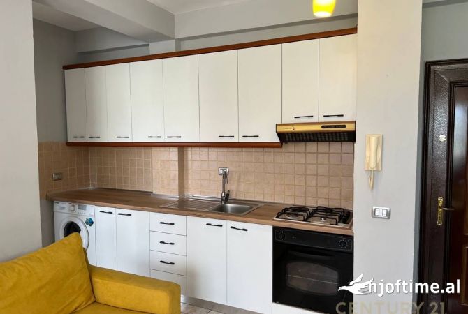 Shtepi ne shitje 1+1 ne Durres - 75,000 Euro
