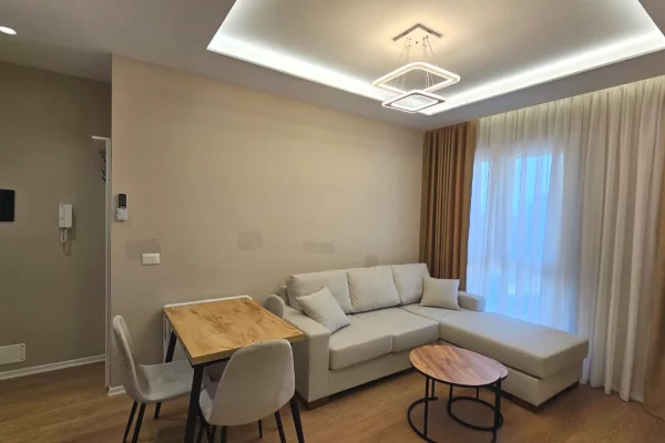 Shtepi me qera 1+1 ne Tirane - 600 Euro