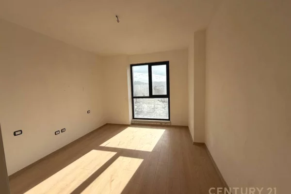 Apartment for sale in Tirana 2+1, Emty