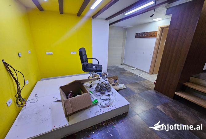 Ambient biznesi me qera, Don Bosco 360m2, per zyra