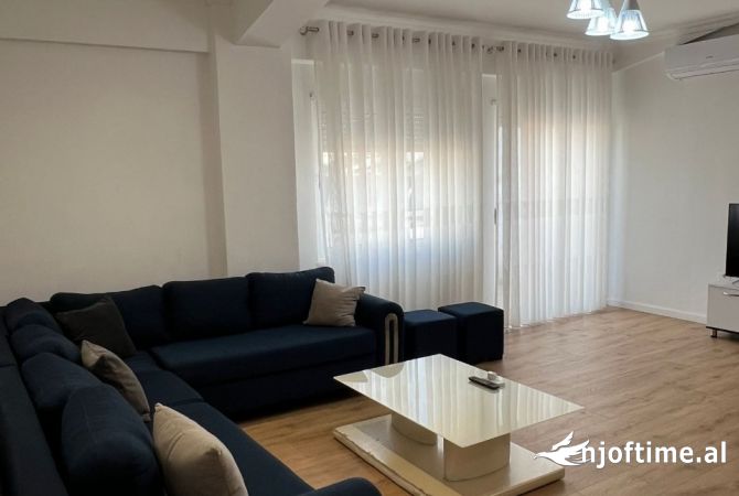 Shtepi me qera 1+1 ne Tirane - 400 Euro