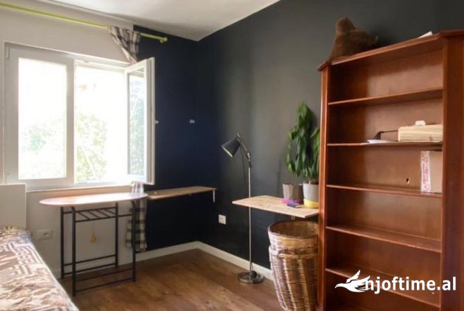 Shtepi me qera 2+1 ne Tirane - 500 Euro