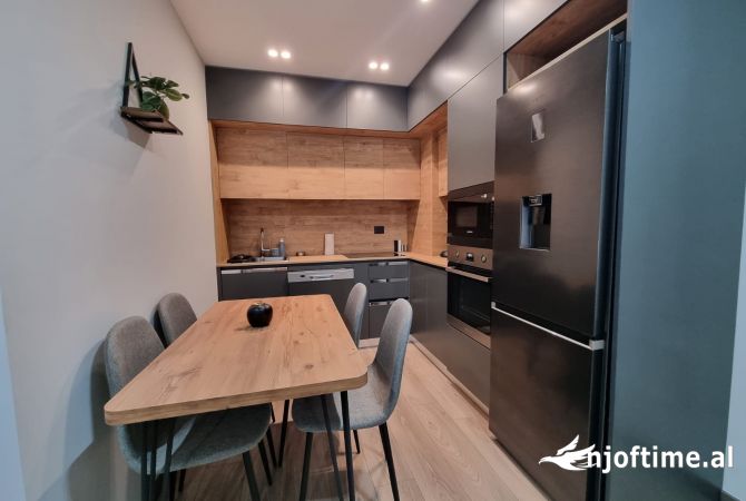 Shtepi me qera 1+1 ne Tirane - 1,000 Euro