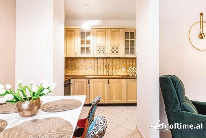 Apartment for rent in Tirana 2+1, Furnished