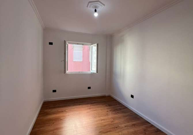 Shtepi ne shitje 2+1 ne Tirane - 165,000 Euro
