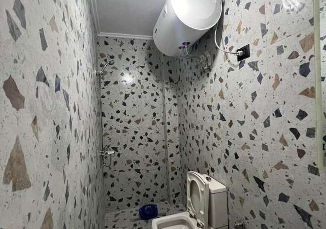 Shtepi ne shitje Apartament ne Tirane, 2+1, Mobilimi Bosh, pa mobiluar, Pagesa 165,000  Euro.