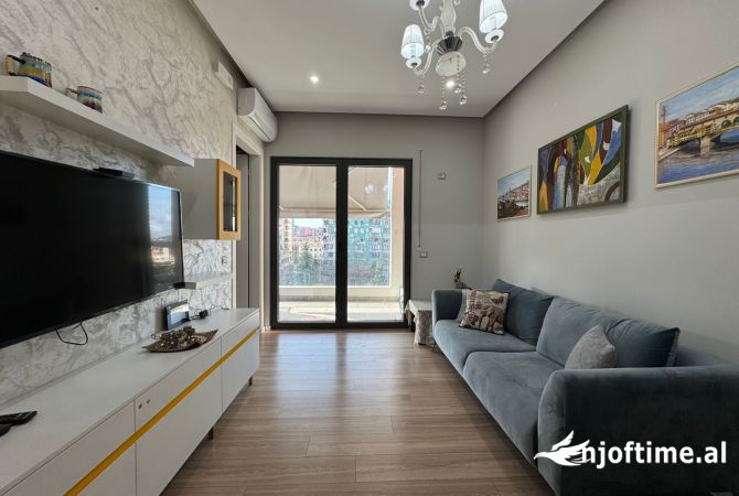 Shtepi me qera Apartament ne Tirane, 1+1, Mobilimi E mobiluar, Pagesa 800  Euro.