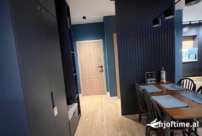 Shtepi me qera Apartament ne Tirane, 2+1, Mobilimi E mobiluar, Pagesa 1,000  Euro.