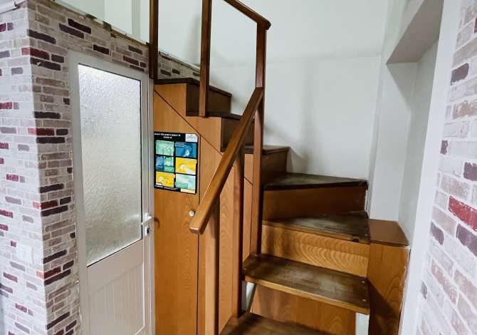 Dyqan per qira tek 21 dhjetori