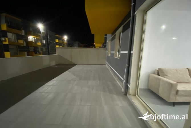 Shtepi me qera 2+1 ne Tirane - 350 Euro