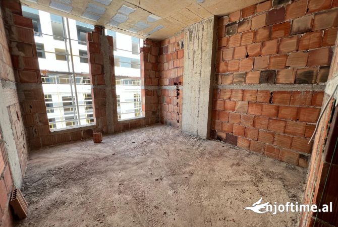 Shtepi ne shitje 2+1 ne Tirane - 82,000 Euro