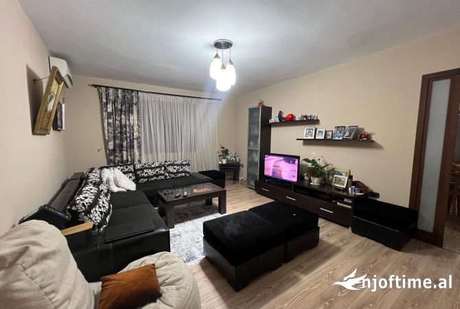 Shtepi ne shitje 3+1 ne Tirane - 140,000 Euro