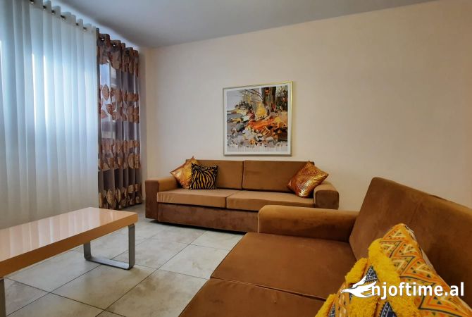 Shtepi me qera 1+1 ne Tirane - 600 Euro