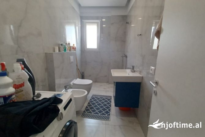 Shtepi ne shitje 1+1 ne Tirane - 135,500 Euro