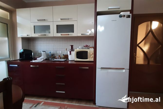 Shtepi ne shitje 4+1 ne Tirane - 120,000 Euro