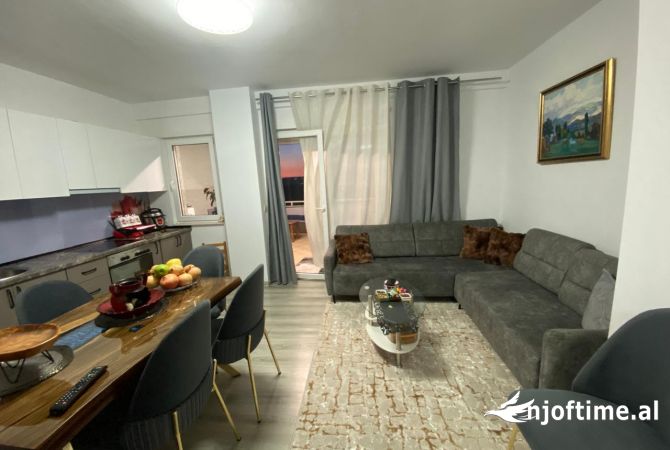 Shtepi ne shitje 2+1 ne Tirane - 150,000 Euro