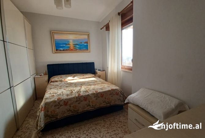 Shtepi ne shitje 1+1 ne Tirane - 160,000 Euro
