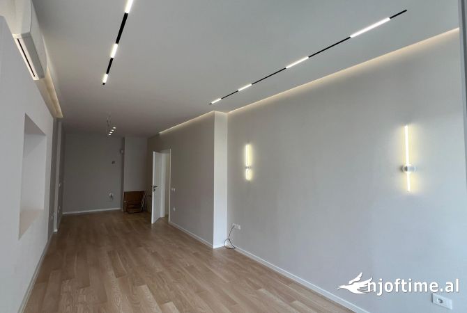 Shtepi ne shitje 2+1 ne Tirane - 330,000 Euro