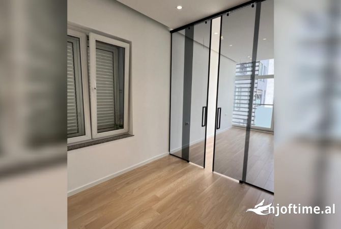 Shtepi ne shitje 2+1 ne Tirane - 330,000 Euro