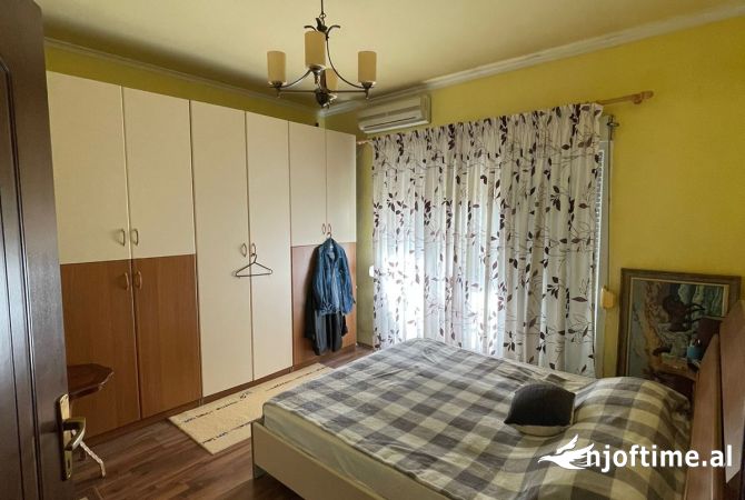 Shtepi ne shitje 3+1 ne Tirane - 235,000 Euro