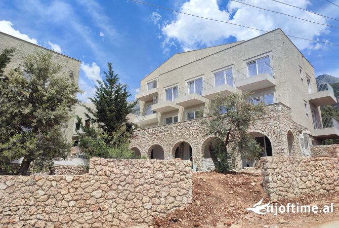 Shtepi ne shitje 1+1 ne Himare - 178,000 Euro