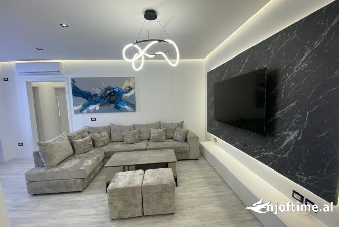 Shtepi ne shitje 3+1 ne Tirane - 275,000 Euro