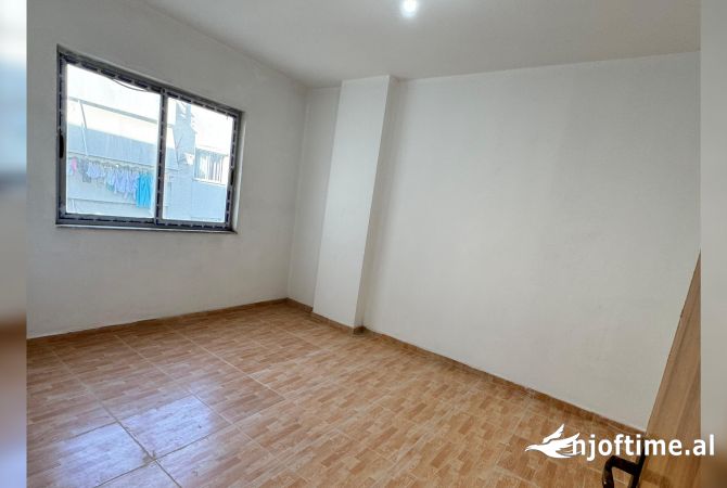 Shtepi ne shitje 3+1 ne Tirane - 193,000 Euro