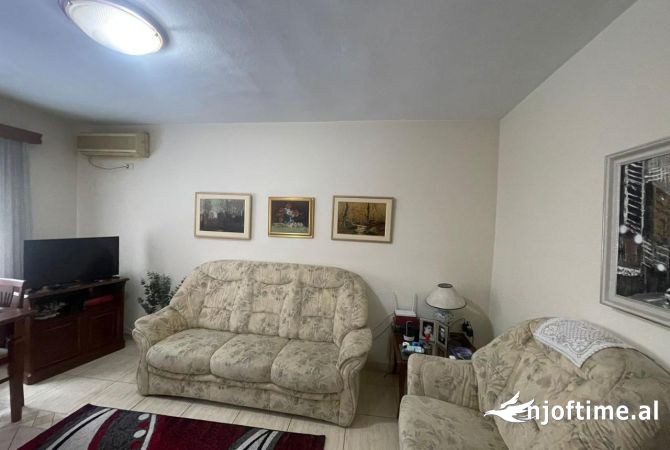 Shtepi ne shitje 1+1 ne Tirane - 137,000 Euro