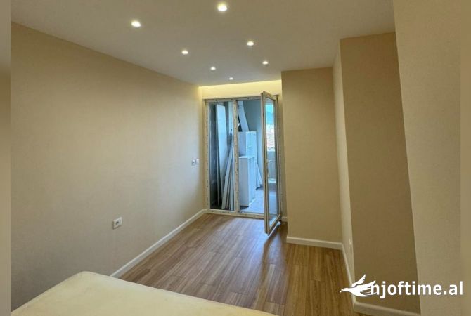 Shtepi ne shitje 2+1 ne Tirane - 159,000 Euro