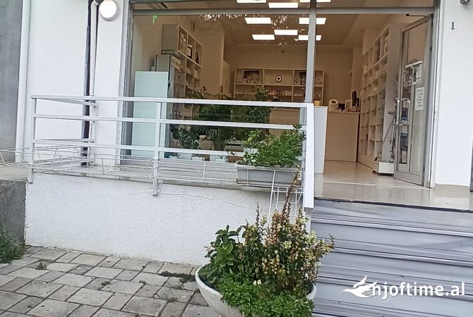 Ambient biznesi ne shitje 1+1 ne Tirane - 155,000 Euro