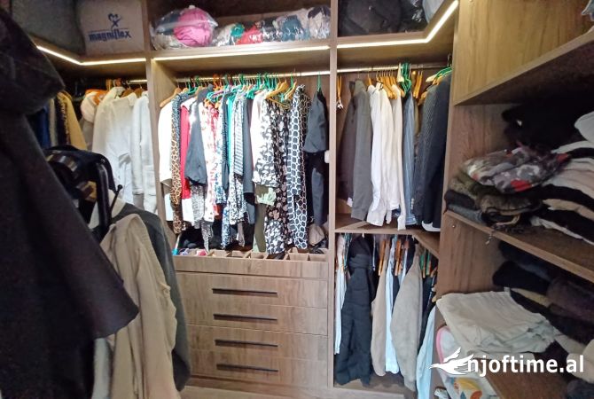 Shtepi ne shitje 2+1 ne Tirane - 240,000 Euro