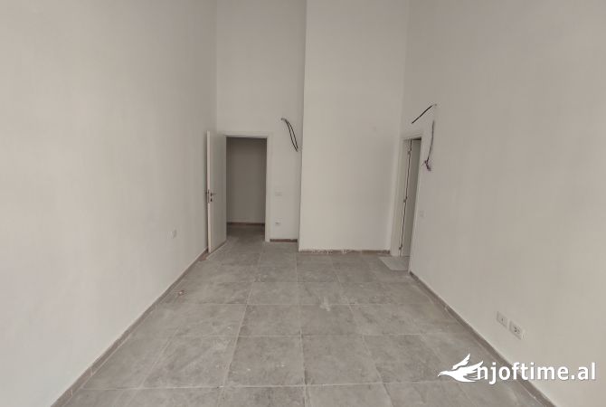 Shtepi ne shitje 2+1 ne Tirane - 185,000 Euro