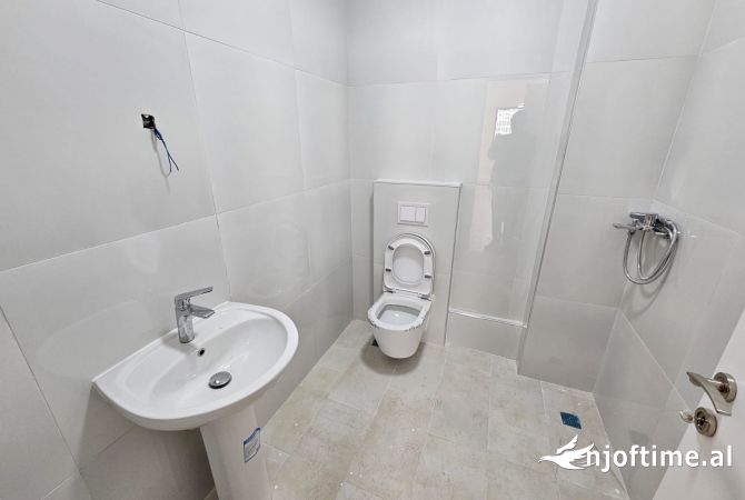 Shtepi ne shitje 2+1 ne Tirane - 147,000 Euro