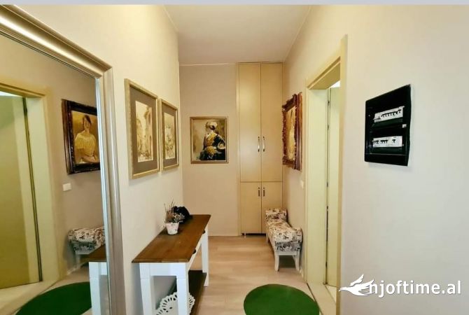 Shtepi ne shitje 3+1 ne Tirane - 235,000 Euro