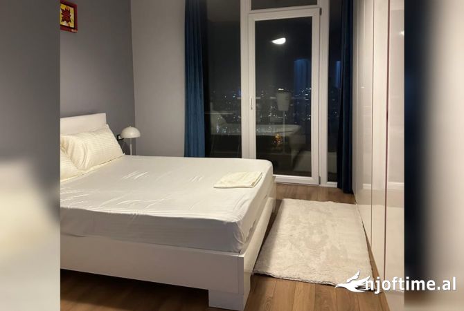 Shtepi me qera Apartament ne Tirane, 2+1, Mobilimi E mobiluar, Pagesa 800  Euro.
