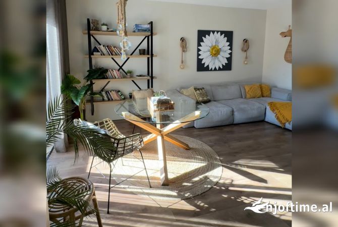 Shtepi me qera 1+1 ne Tirane - 650 Euro