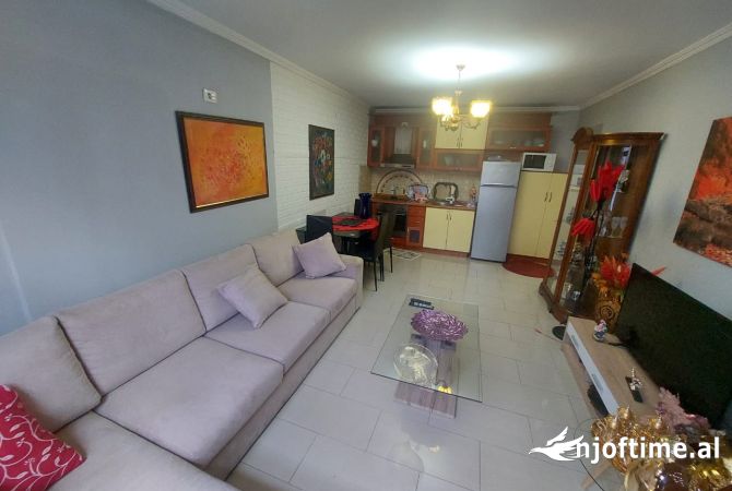 Shtepi ne shitje 2+1 ne Tirane - 195,000 Euro